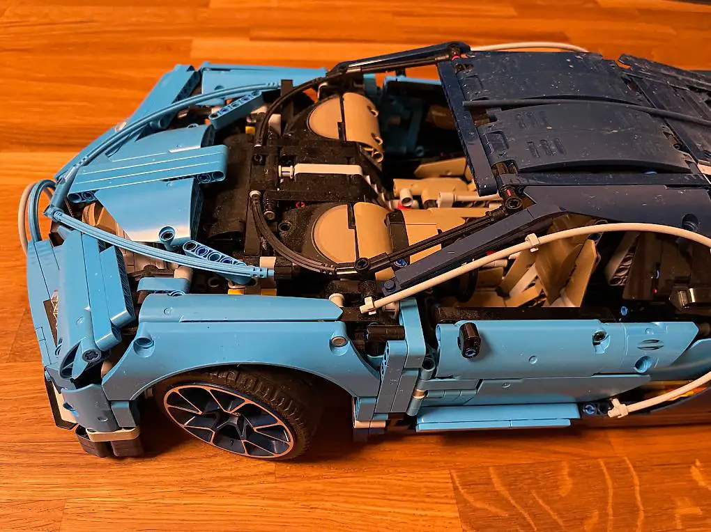 Lego technic 42083 Bugatti Chiron mit Anleitungen