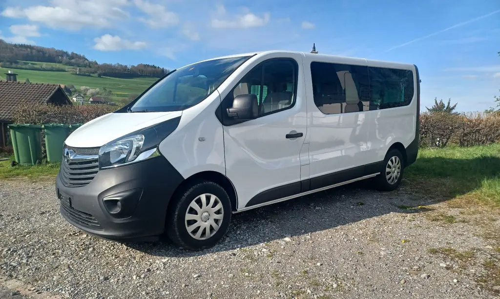 opel vivaro kombi 2.9 t l2 h1 1.6 cdti 120 s/s combi+