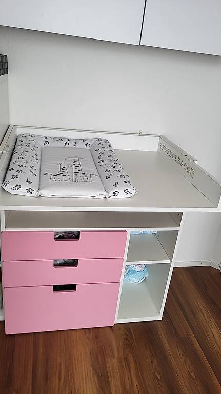 Wickelkommode mit Matte