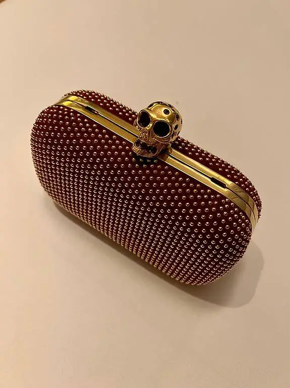 Alexander McQueen Classic Skull Box Clutch (NP: 2400.-)
