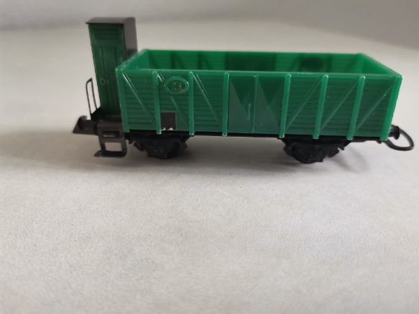 WESA Güterw. m. Bremserh. SBB grün, ohne Box