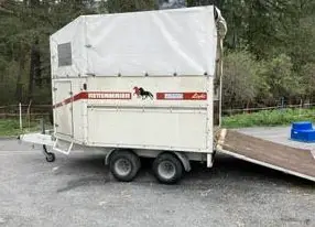 Rettenmayer Pferde-/Viehanhänger 3er mit Viehgitter