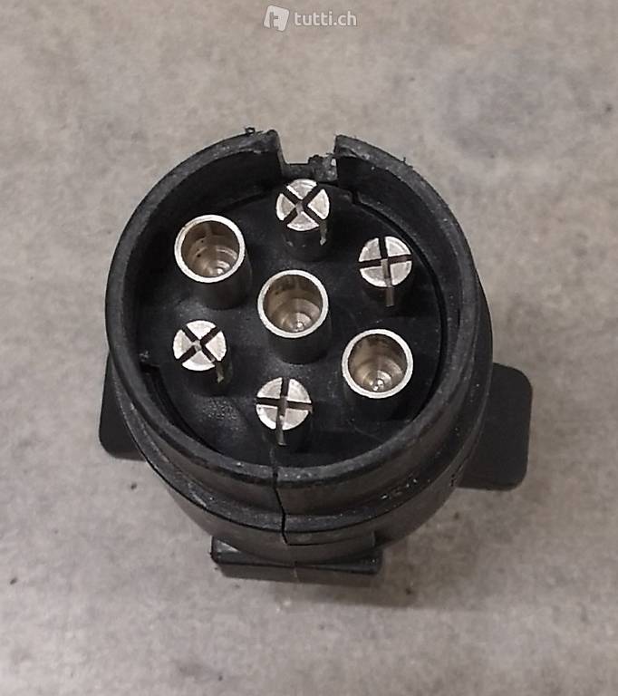 Prise remorque 7 broches neuve