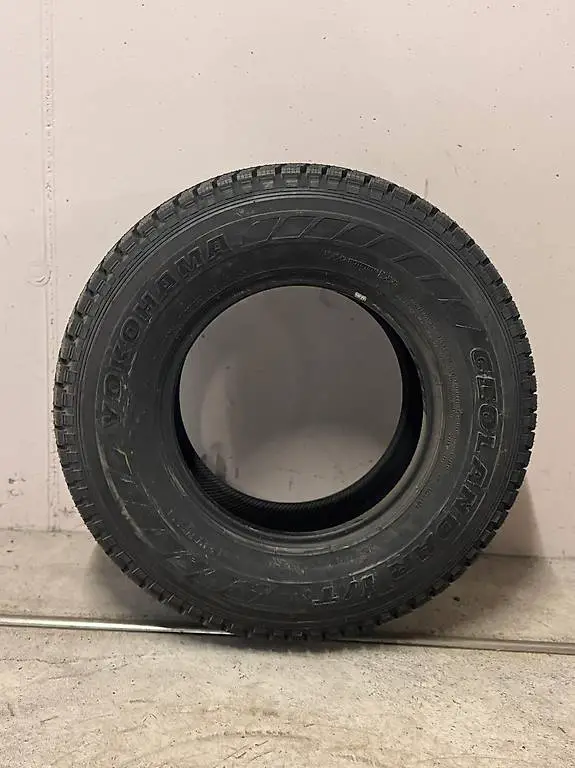 Yokohama Geolandar 265/70 R16