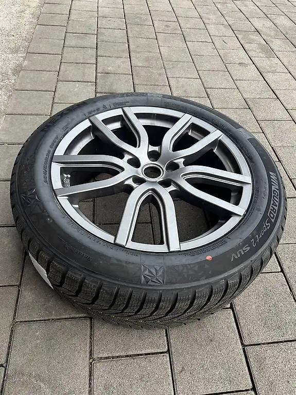 Land Rover Sport Original Alufelgen mit Winterreifen