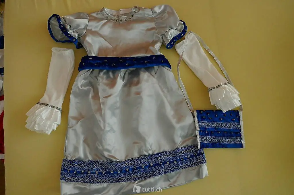 Neu Unikat: Kostüm Prinzessin Fasnacht, Grösse ca. 4 J.