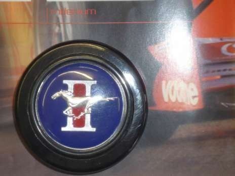 MUSTANG ll Hupknopf zu Momo Lenkräder Neu