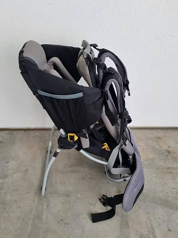 Kindertrage Deuter Kid Comfort 1