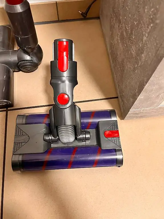 Dyson V10 Motorhead Akku-Besenstaubsauger