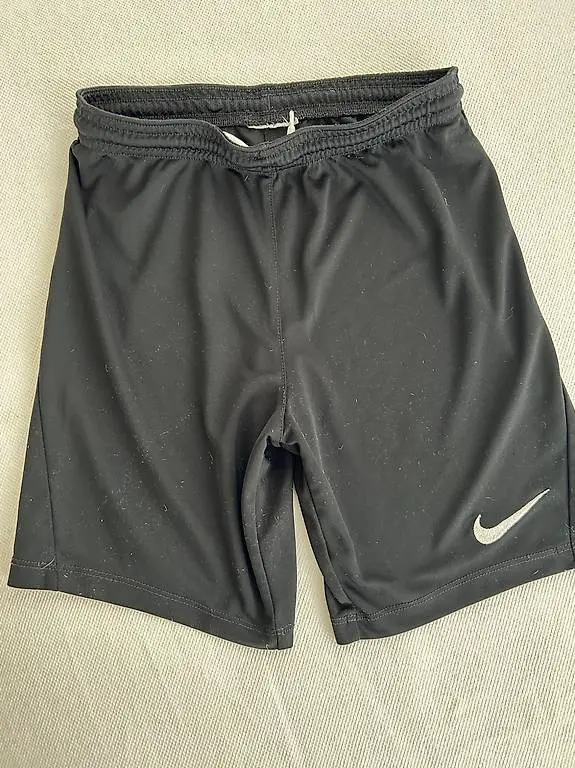 Sporthose / Fussballhose Nike 140