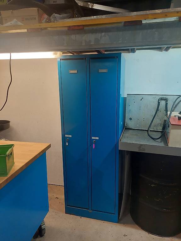 Garderobenschrank abschliessbar Spint Lista Schrank Umkleide