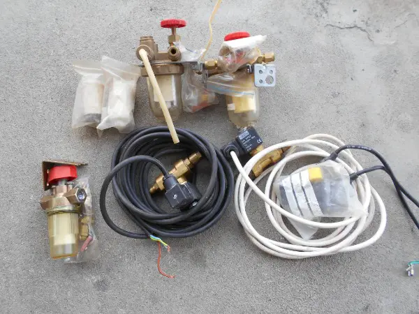 Diverses Material für Oelheizung