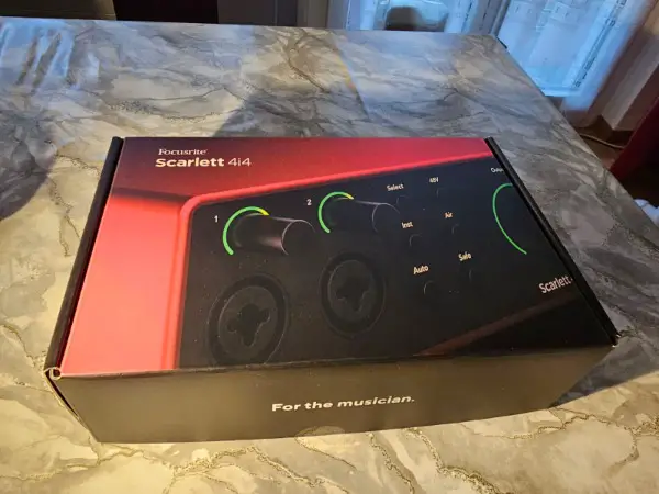 Focusrite Scarlett 4i4 4th Gen