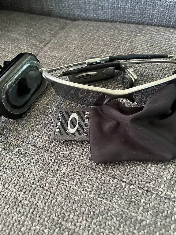 Oakley Spnnenbrille