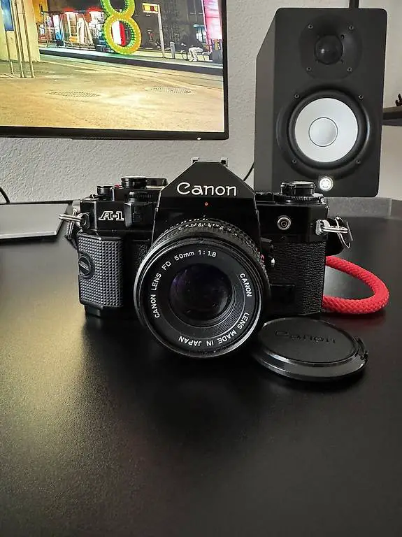Canon A-1 + FD-Objektive & Zubehör zu verkaufen