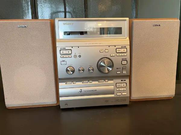 SONY Hifi Midi Anlage Doppel Cassetten Tuner 3 CD FB