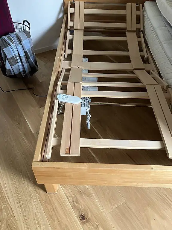 Einlegerahmen elektrisch verstellbar