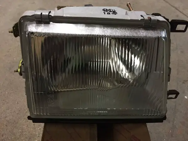 Scheinwerfer zu Toyota Tercel AL25