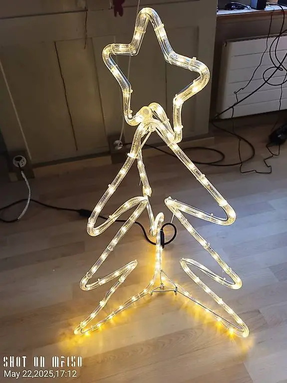 Weihnachtsbaum Leuchtdeko
