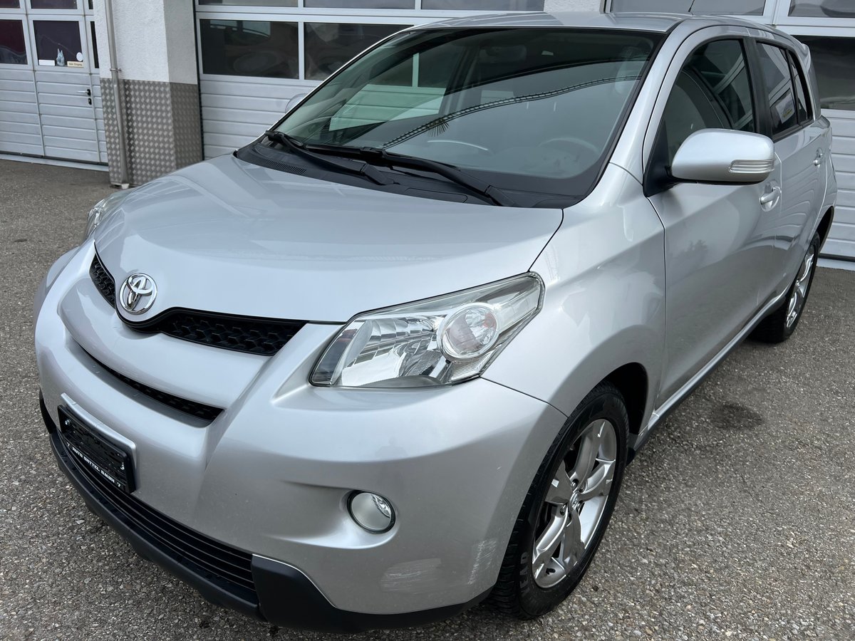 TOYOTA UrbanCruiser 1.4 D-4D Linea Terra 4WD