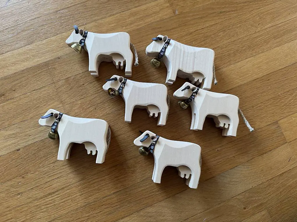 Traufer Kühe aus Holz