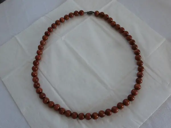 Schöne Goldfluss Kugel Edelstein Halskette