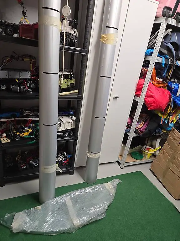 Glasregal mit beleuchtung