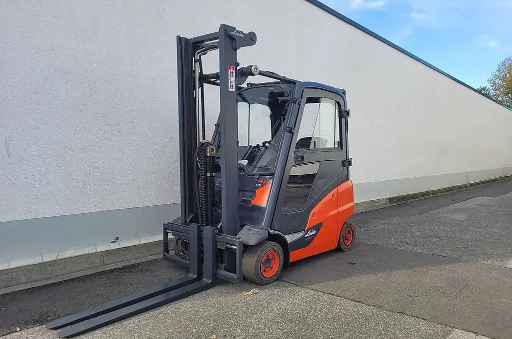 Linde 25059 Treibgas Duplex Gabelstapler Stapler Heizung