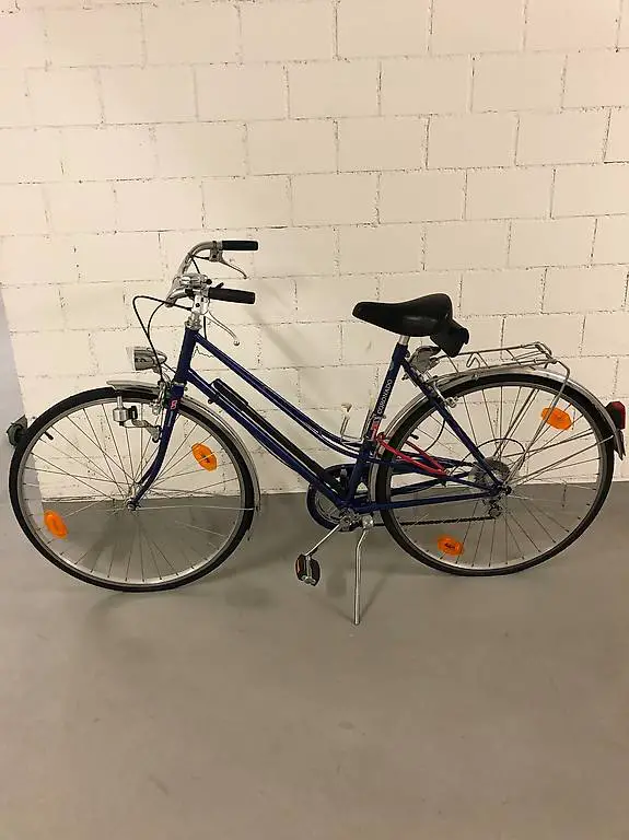 Damenvelo Coronado mit neuen Reifen, Top Zustand