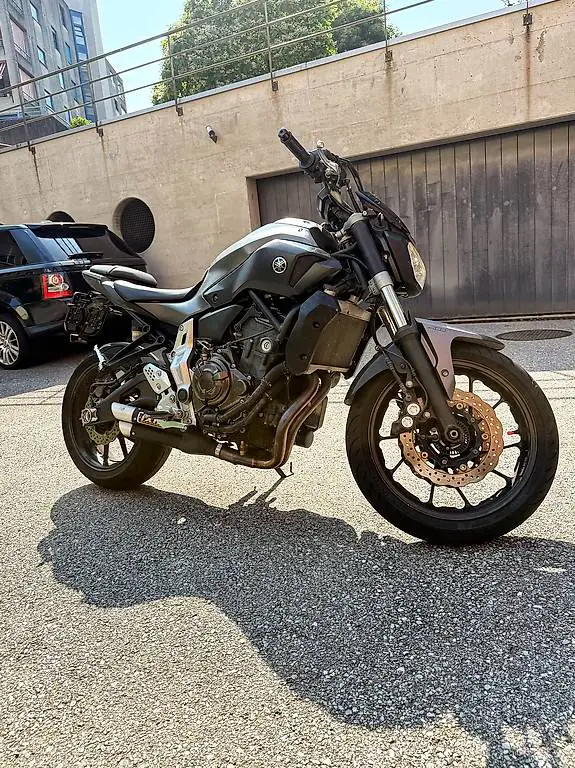 Vendesi Yamaha MT 07, 35 kw, in ottime condizioni