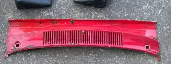 Oldtimer Alfa Romeo GT Bertone 1300-2000 - Windleitblech