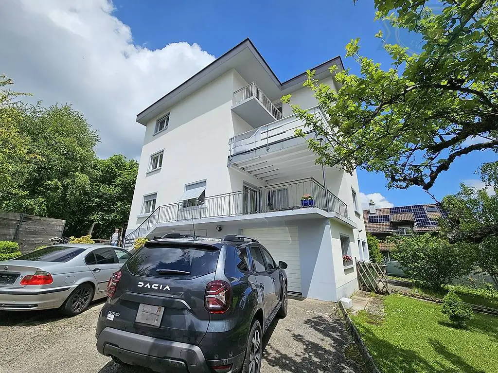Maison de deux appartements dans un quartier calme de