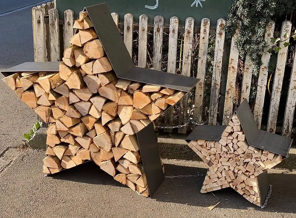Brennholzgestell Sternform