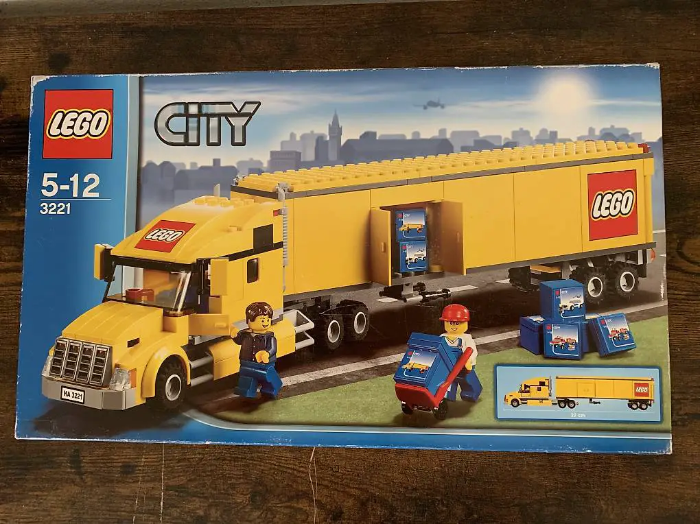 Lego City Sattelschlepper 3221 in der Originalverpackung