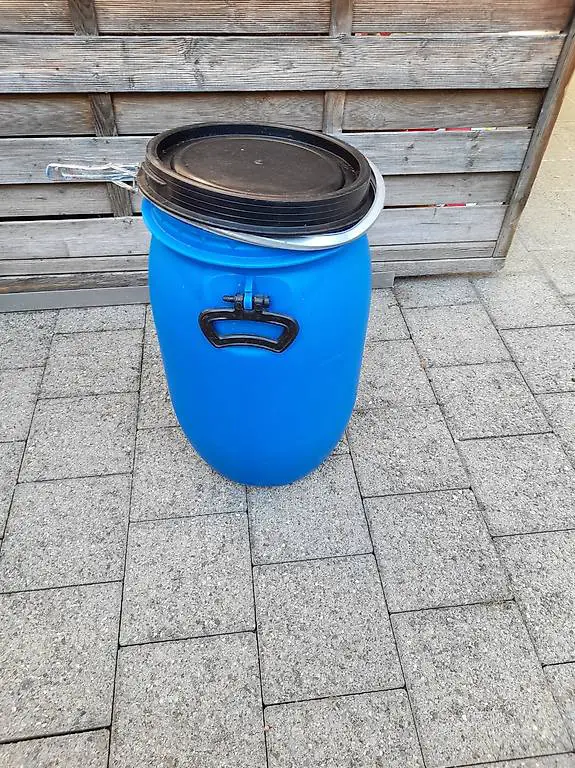 Kleine Tonne