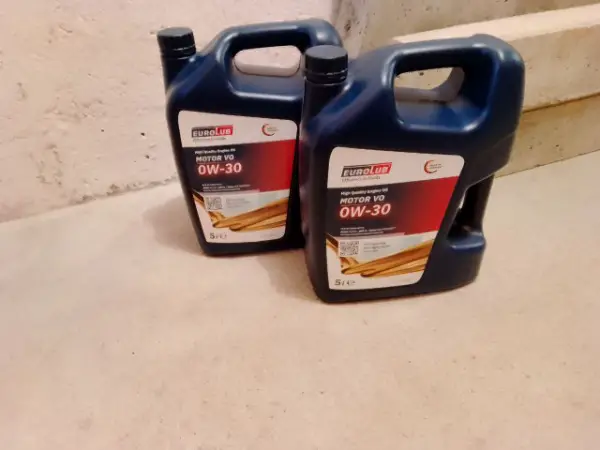 0W 30 voll synthetisches Motorenöl