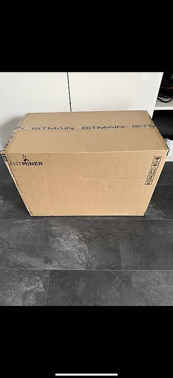 Antminer S21+ 235TH NEU und OVP Bitcoin Miner