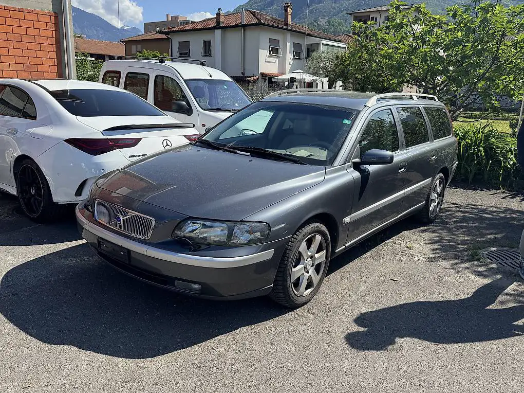 Volvo V70 2.4 Automat MFK 2024