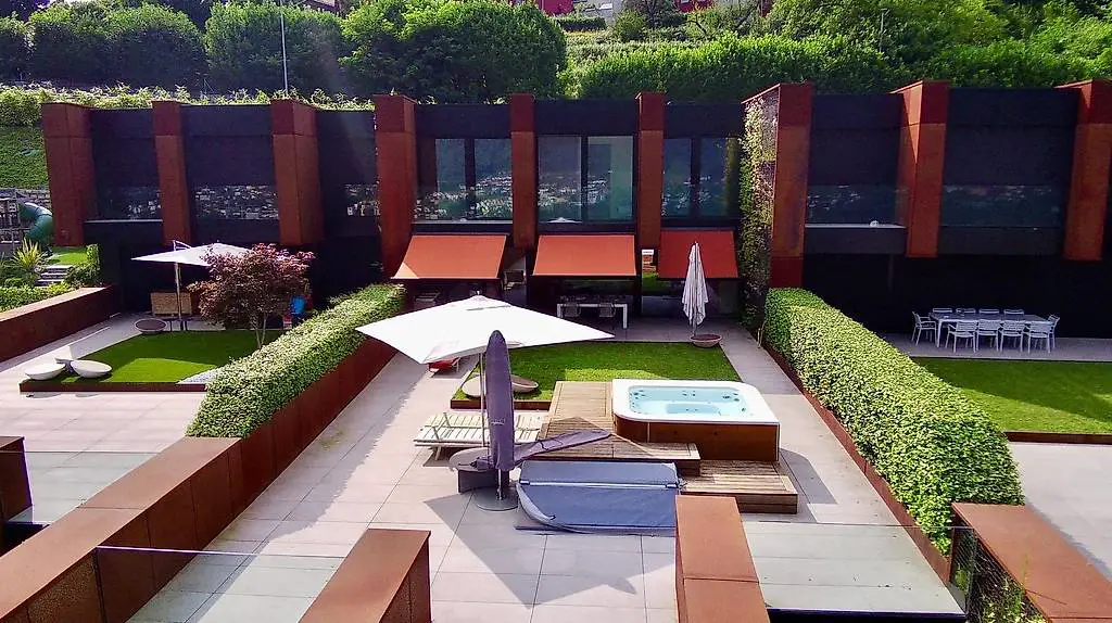 HM10790 - Canobbio. 4.5 Locali duplex con terrazza giardino