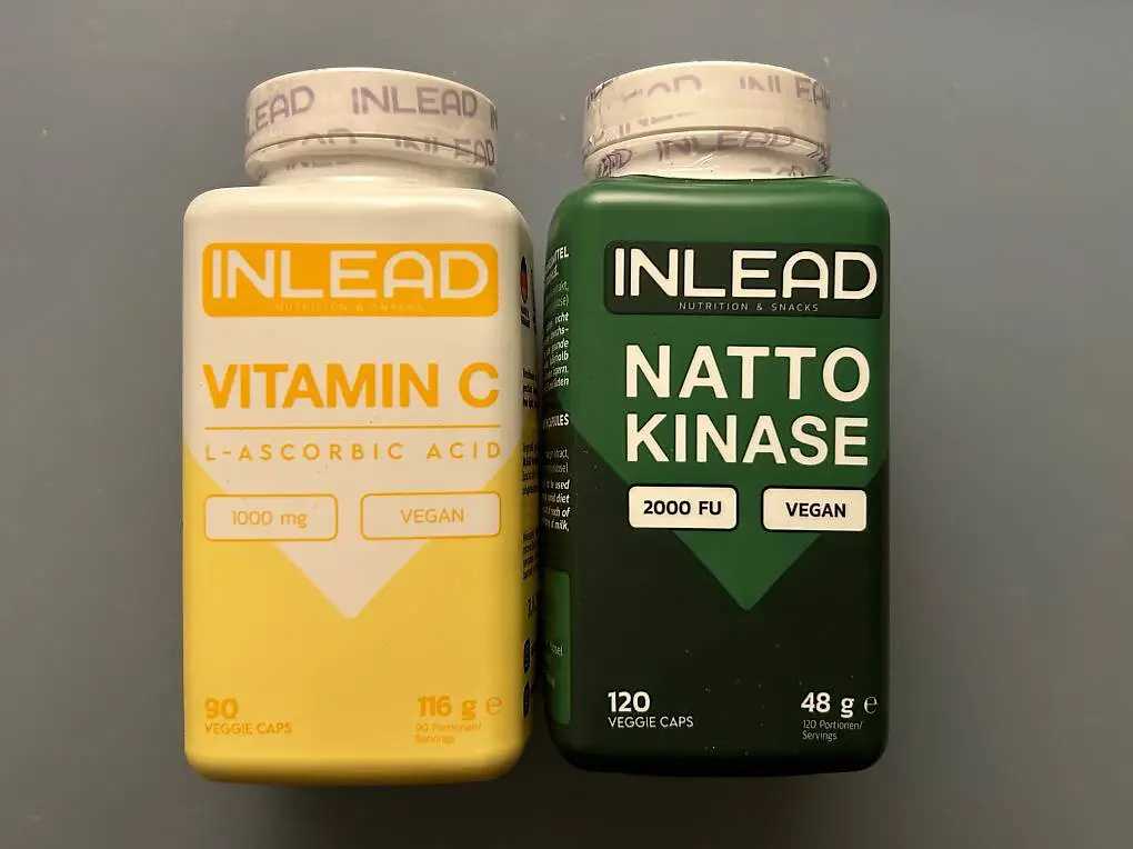 Vitamin C + Nattokinase / Nahrungsergänzung