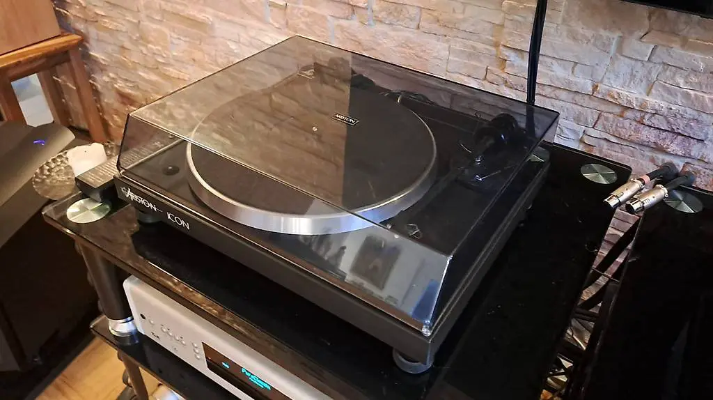 Plattenspieler Ariston Icon II mit neuem Ortofon Tonabnehmer