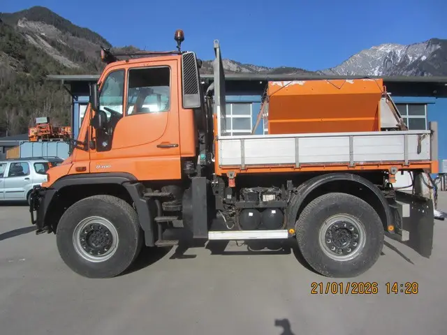 UNIMOG, U 400, Kommunaldienst
