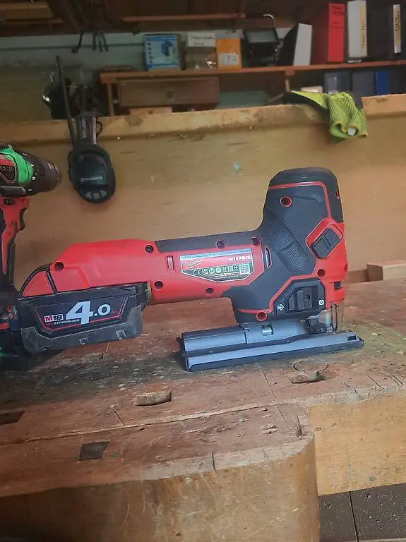 Milwaukee stichsäge