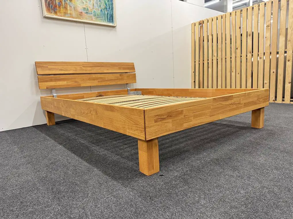 Hasena bett 140/200 inkl Lattenrost.