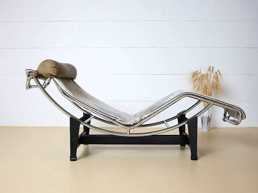 Vintage Le Corbusier Liege LC4