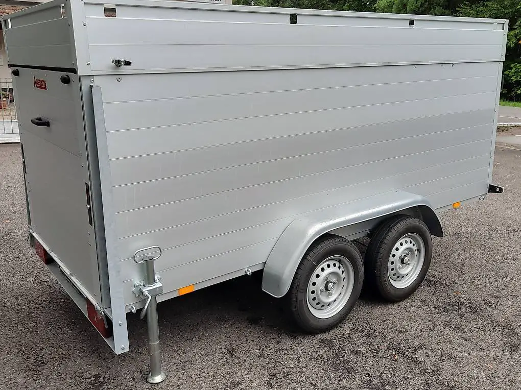 koffer-anhänger zu vermieten