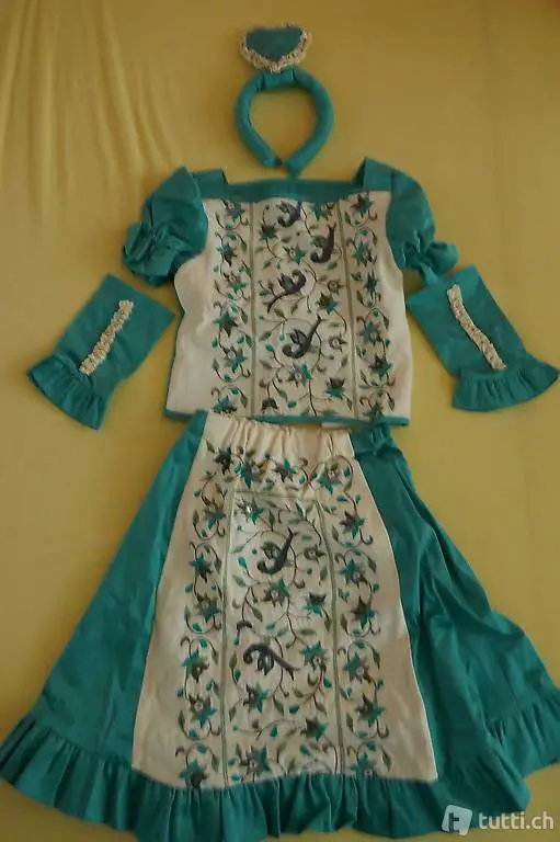 Neu: Unikat: Fasnacht elegantes Kostüm ca. 4 Jahre