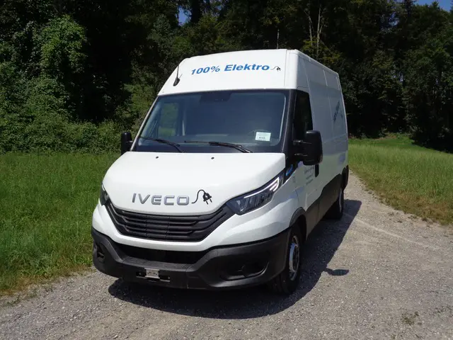 IVECO, eDaily 38S14EV 100% Elektro Fahrausw. B, Kastenwagen (Transporter)