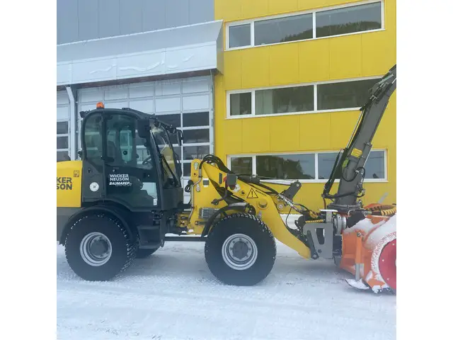 wacker neuson, wl 60 mit zaugg sf 72, winterdienst
