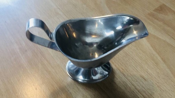  Diverse Saucengefässe zu verkaufen